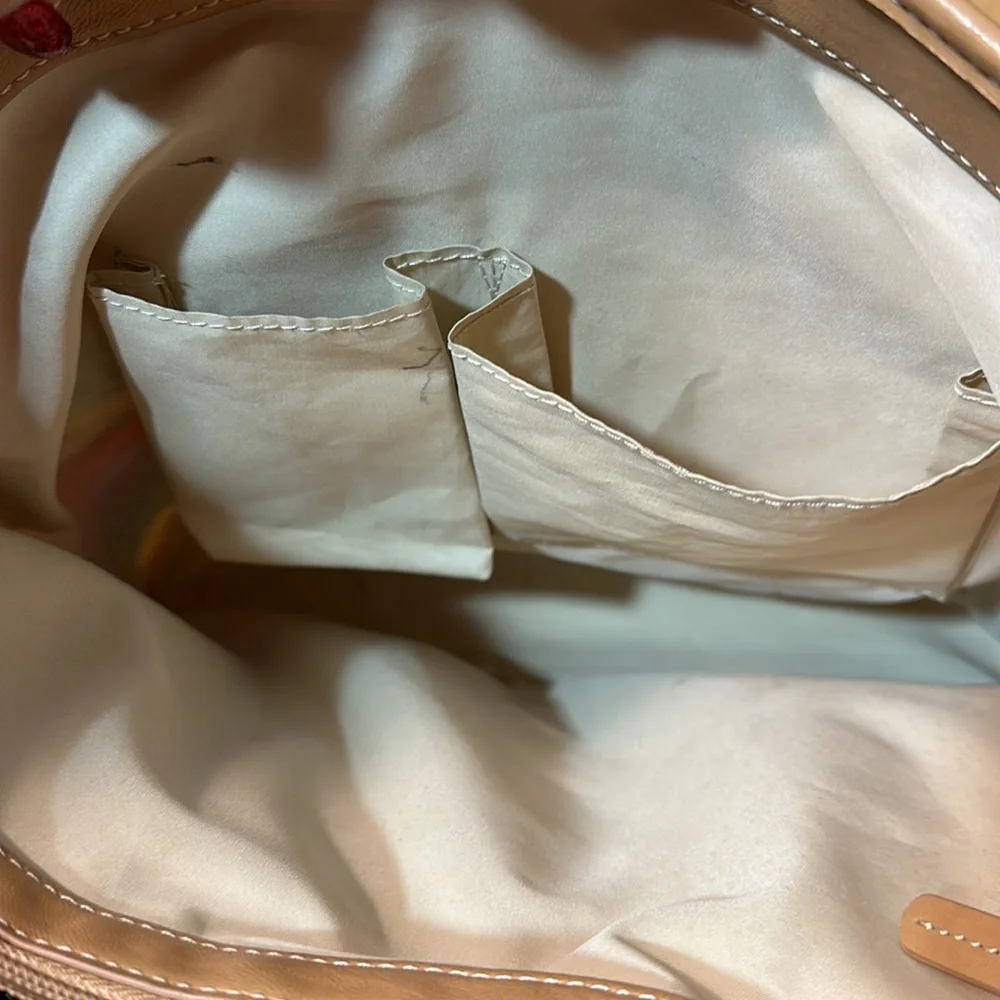 Multiple Color Shoulder Bag - Picture 12 of 17